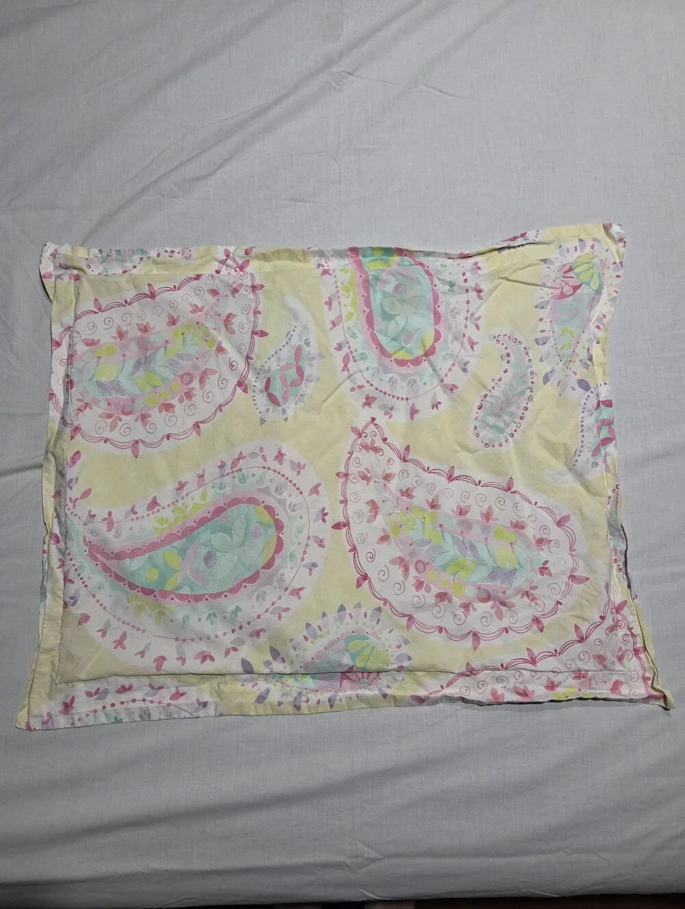 Pottery Barn Kids Yellow Paisley Standard Pillowcase 100% Cotton ONE SINGLE